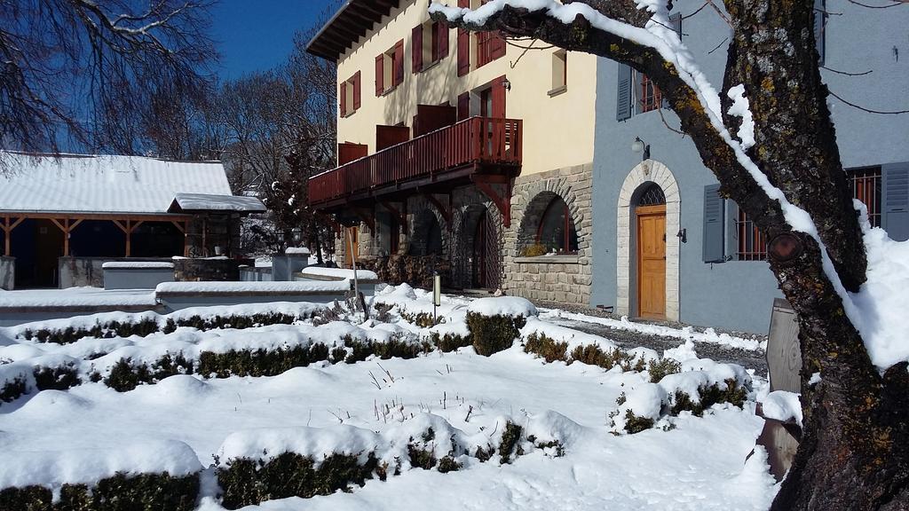 Bed and Breakfast L'Escale En Ubaye Saint-Pons  Esterno foto