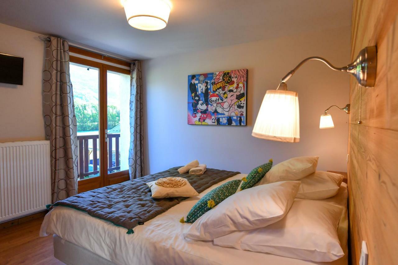 Bed and Breakfast L'Escale En Ubaye Saint-Pons  Esterno foto